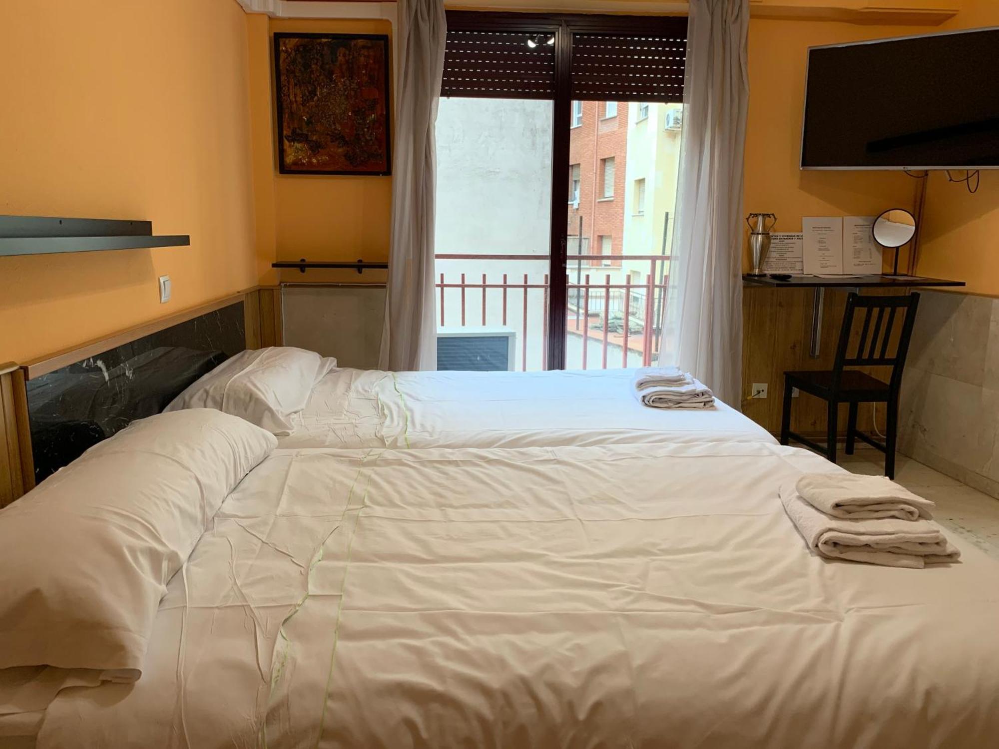 Apartamentos Y Estudios Torr En Madrid - Chamartin Con Wifi Gratis Esterno foto