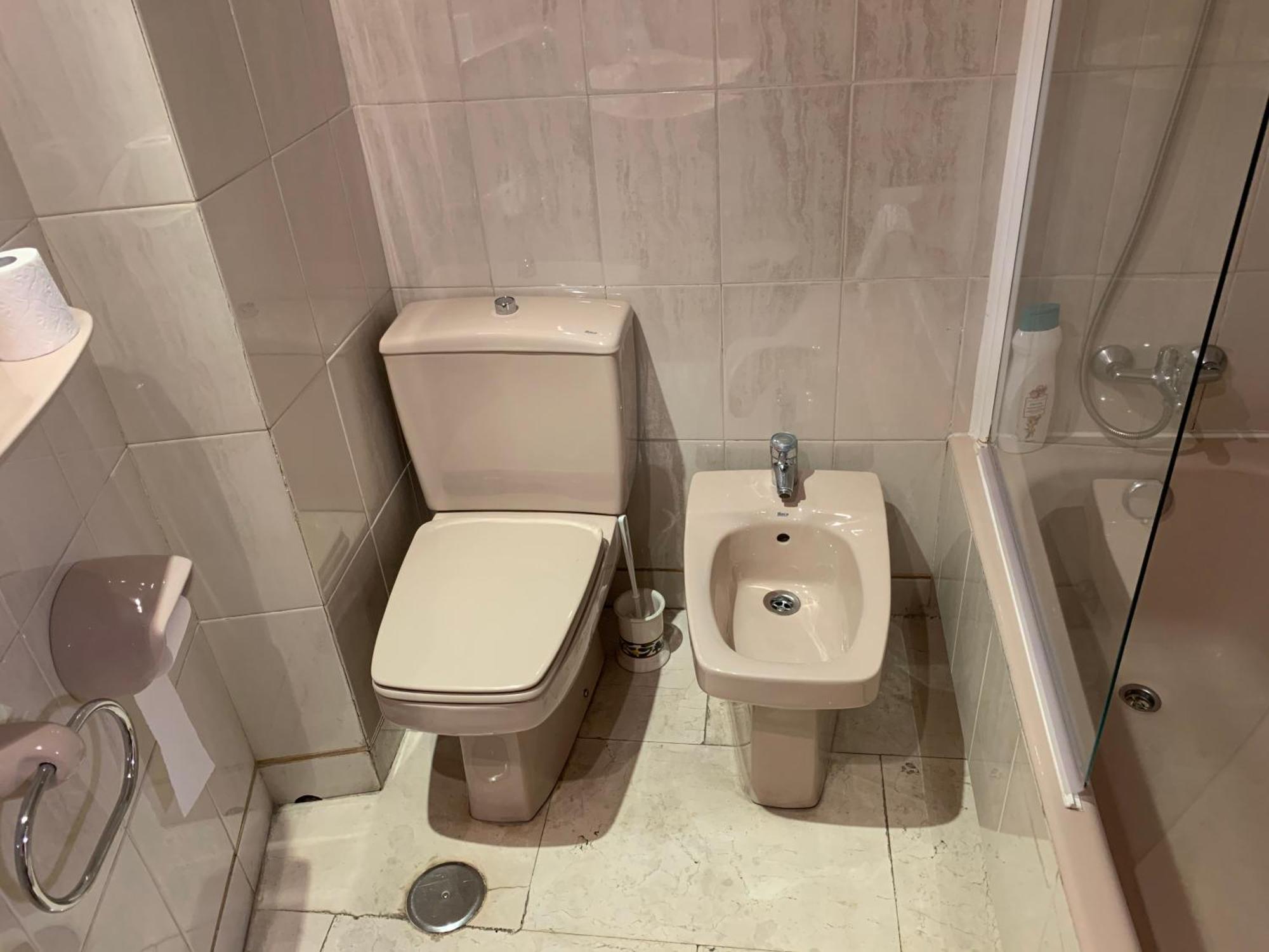 Apartamentos Y Estudios Torr En Madrid - Chamartin Con Wifi Gratis Esterno foto